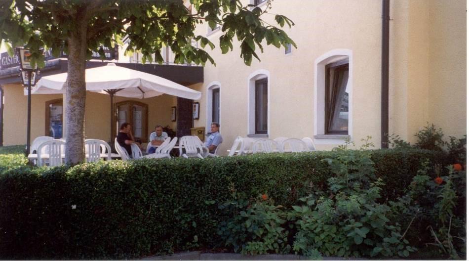 Gasthof Pension Kirschner Lappersdorf  エクステリア 写真